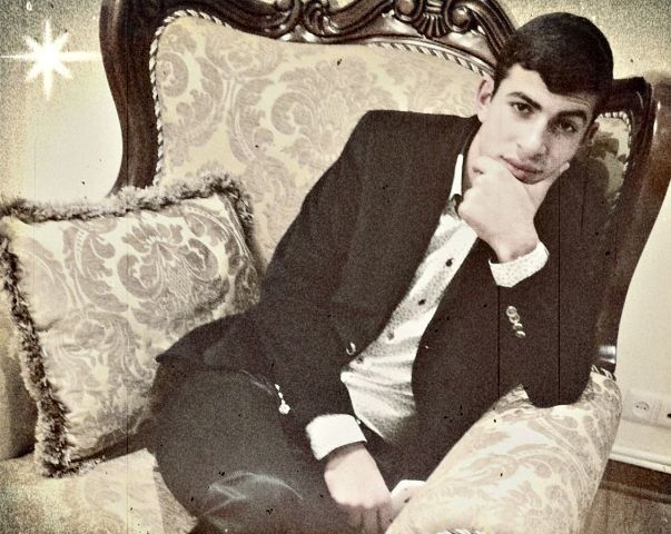  4239887  Suren, 36 ,    