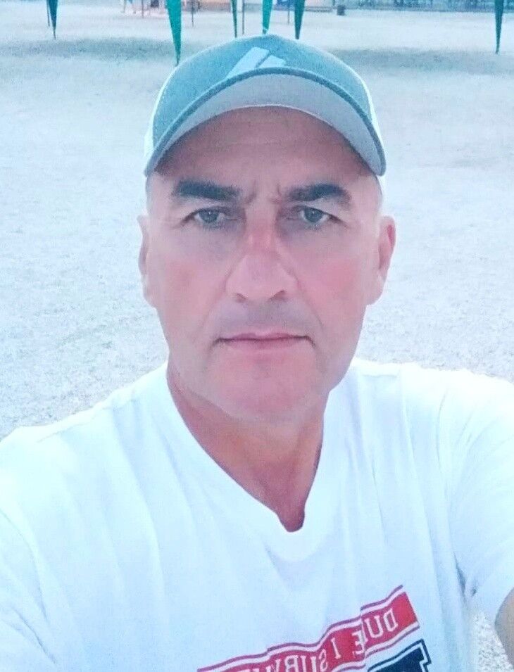  ,   Sergej, 59 ,  