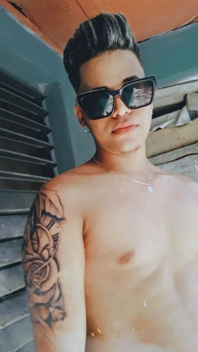  ,   Cristian, 23 ,   ,   