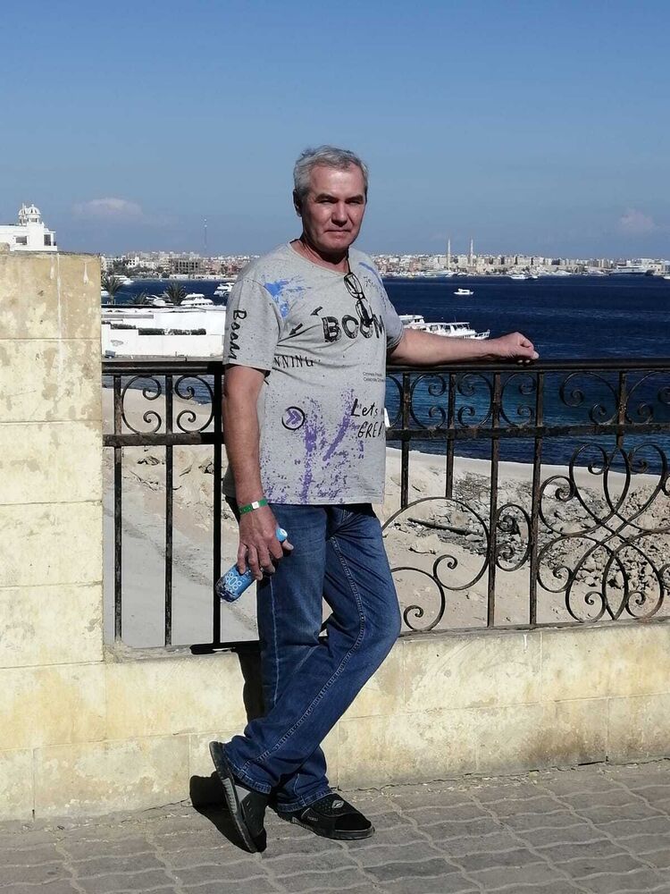  33487647  Alex, 70 ,    