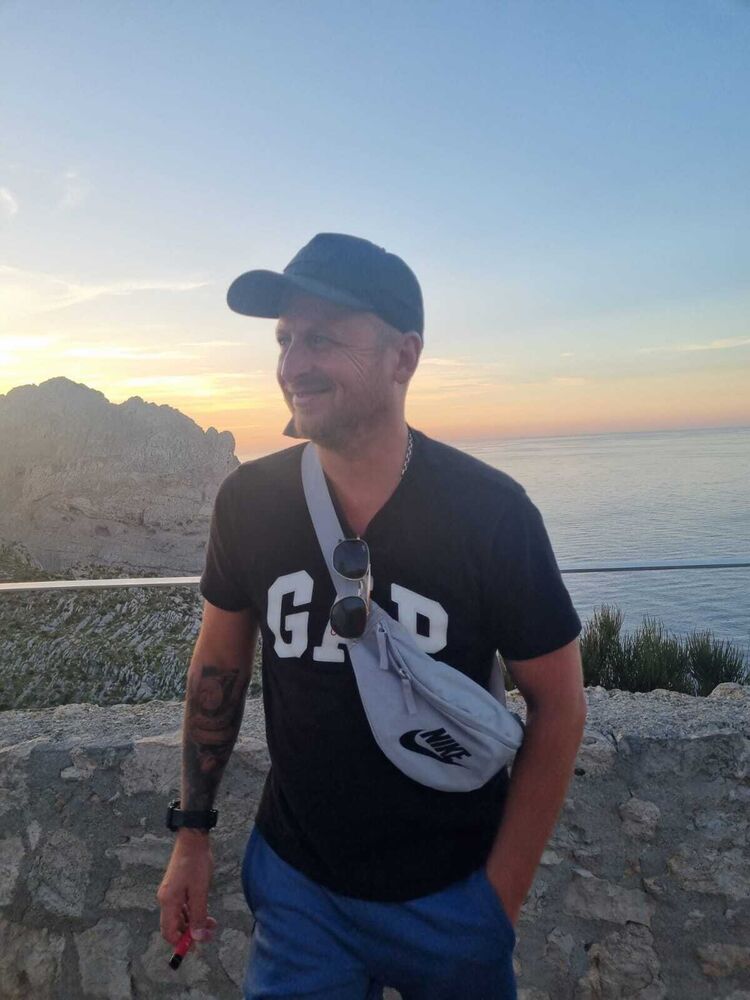 ���������� Barcelona, ���� ������� ����, 53 ����, ������������ ��� ������, ����� � ���������