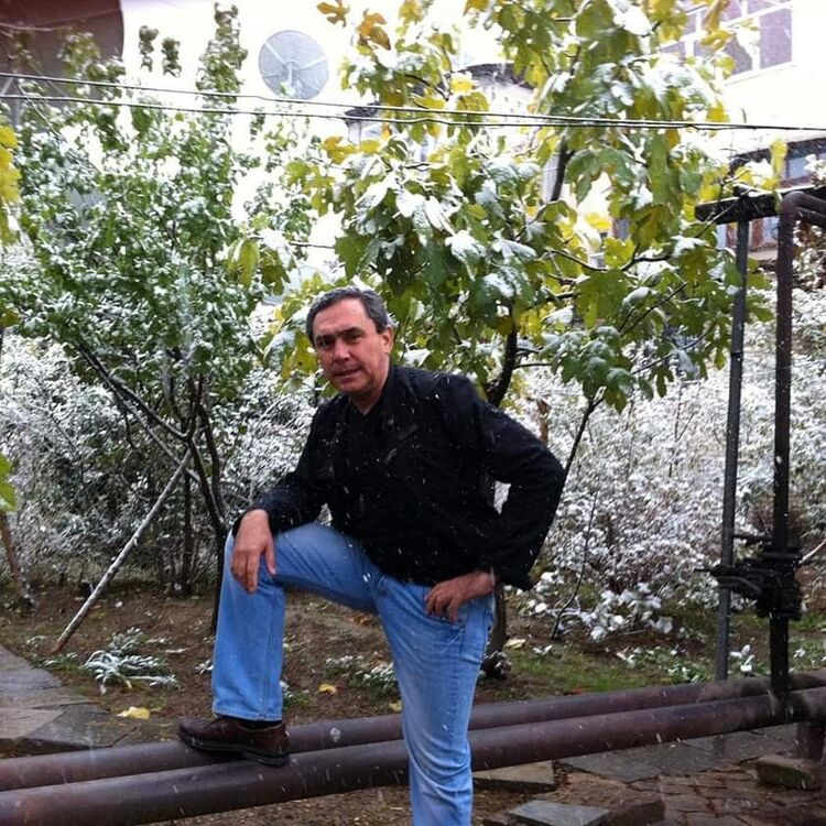  ,   Oleg, 61 ,   ,   , c 
