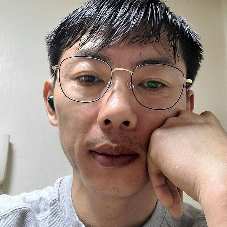  Kimhae,   Viacheslav, 42 ,   ,   , c , 