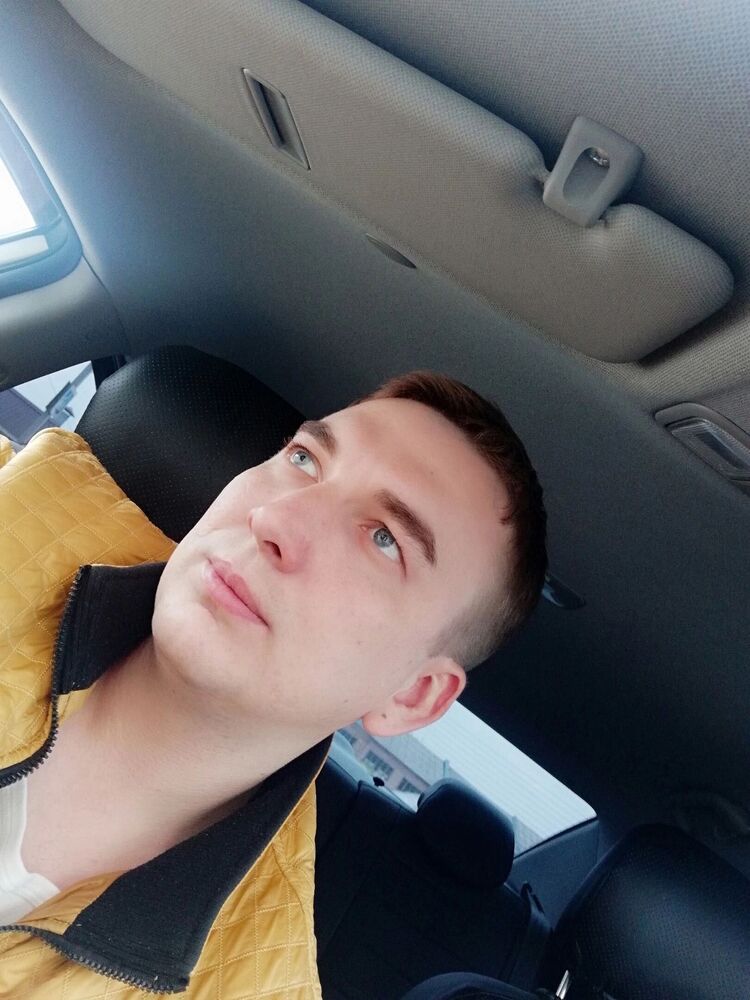  29600057  , 32 ,    