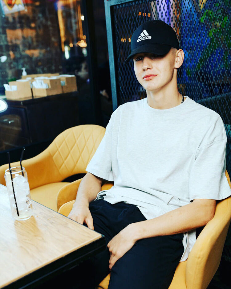  ,   , 25 ,   ,   