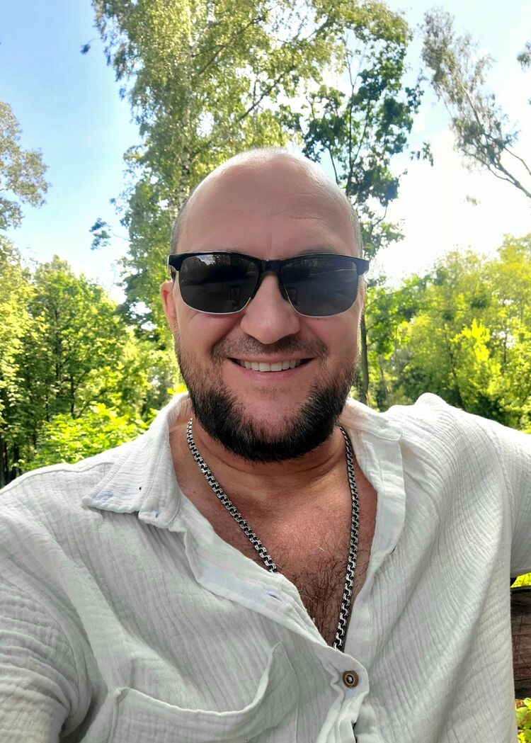  52695377  , 49 ,    