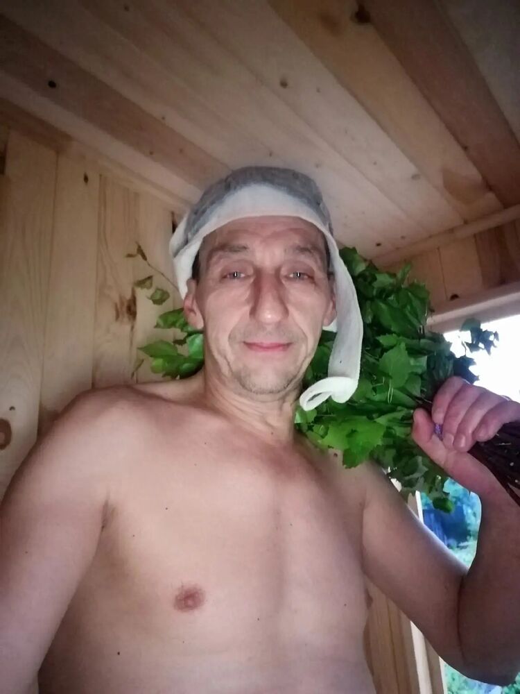  45569567  Slava, 51 ,    