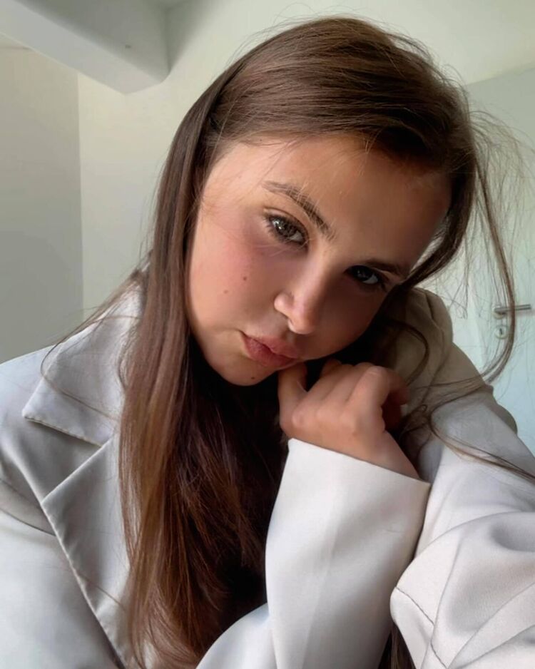 ���� 56223037 ������� Rinata, 20 ���, ���� ���������� � �����