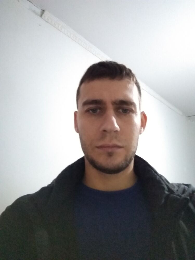  43746037  , 32 ,    