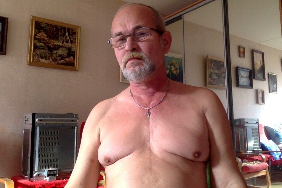  -,   , 72 ,   