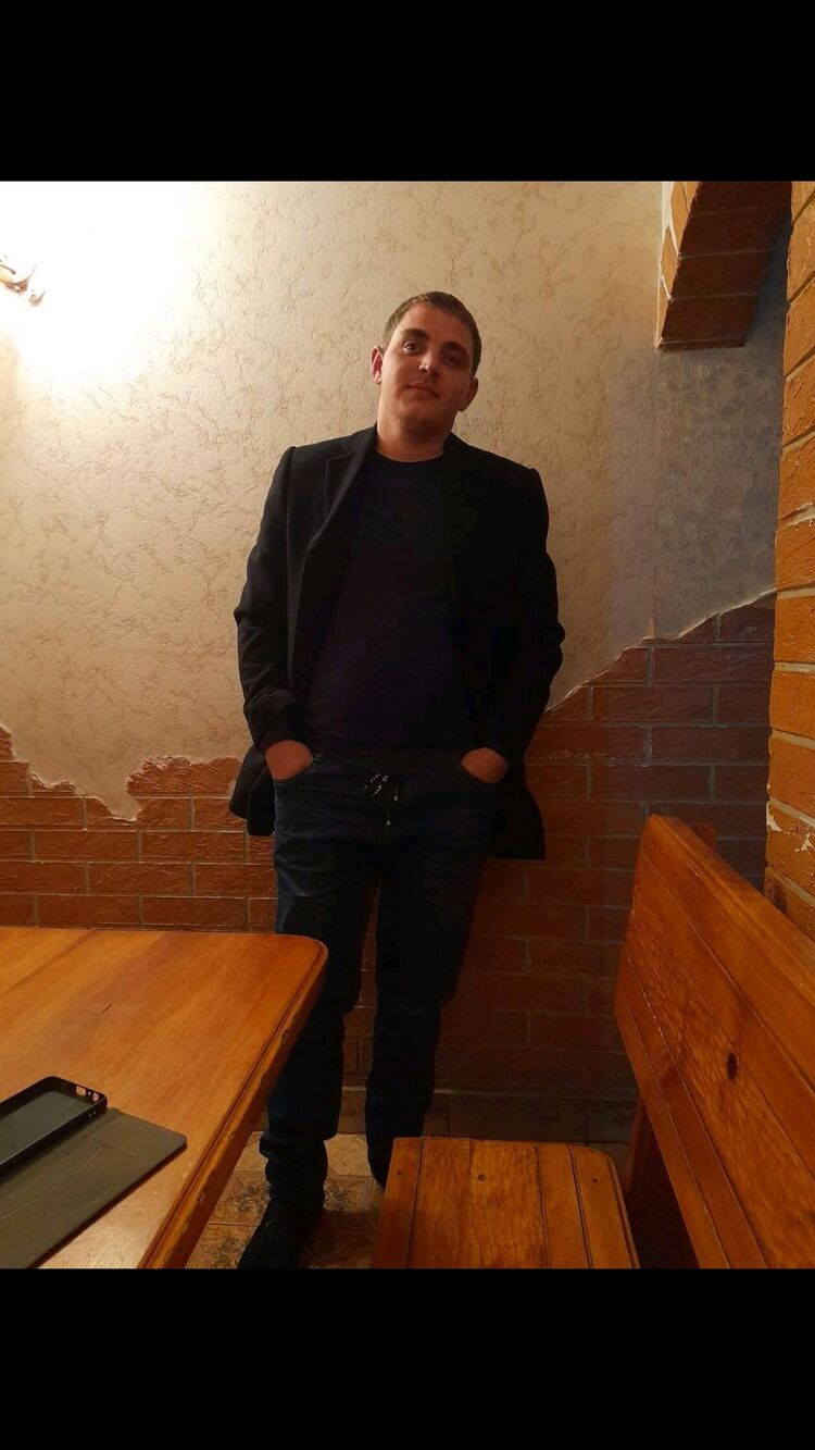  54748307  , 27 ,    --