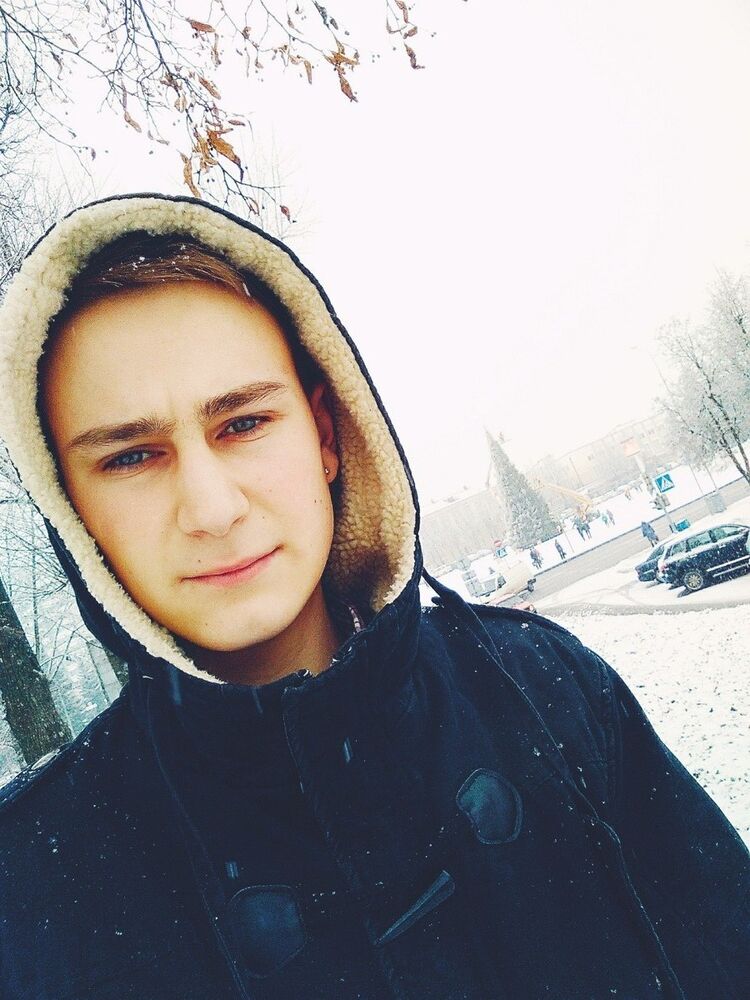 11184727  Kirill, 26 ,    