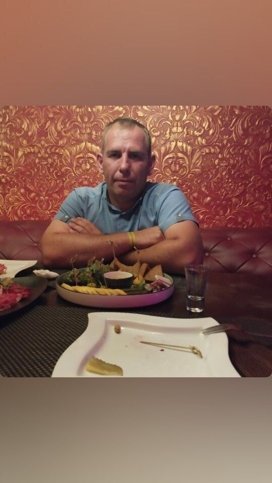  ,   Alexander, 41 ,   ,   