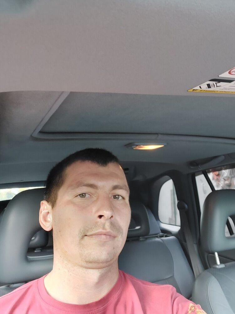  21223807  , 39 ,    