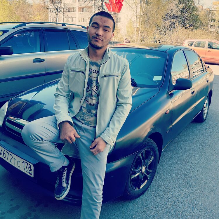  23377547  , 32 ,    -