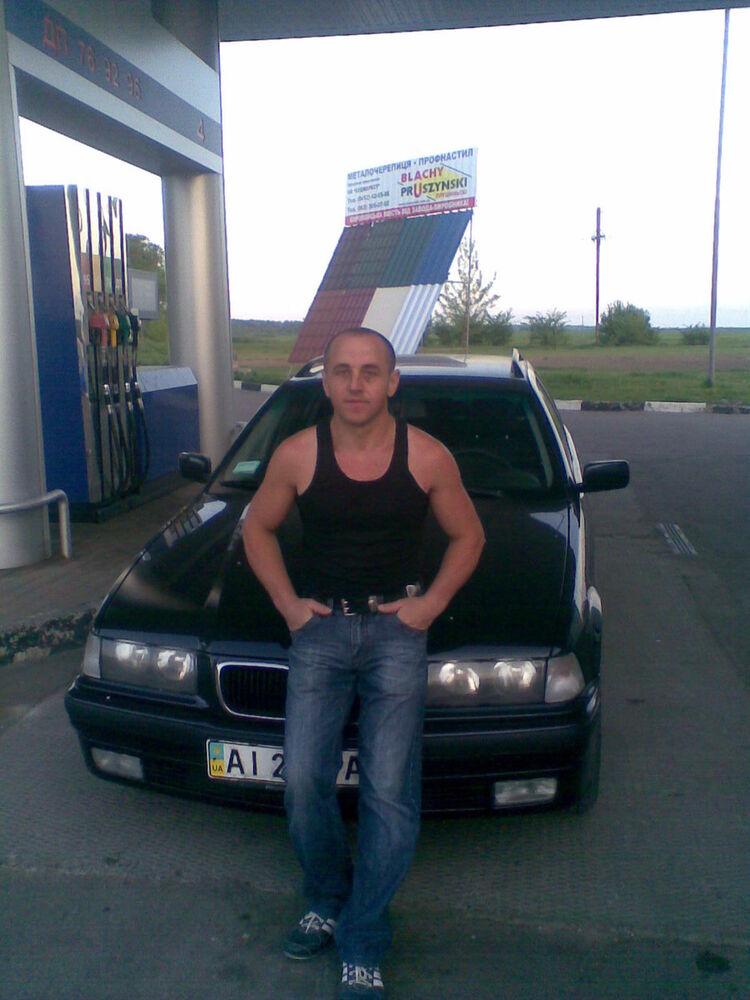  10702727  , 43 ,    