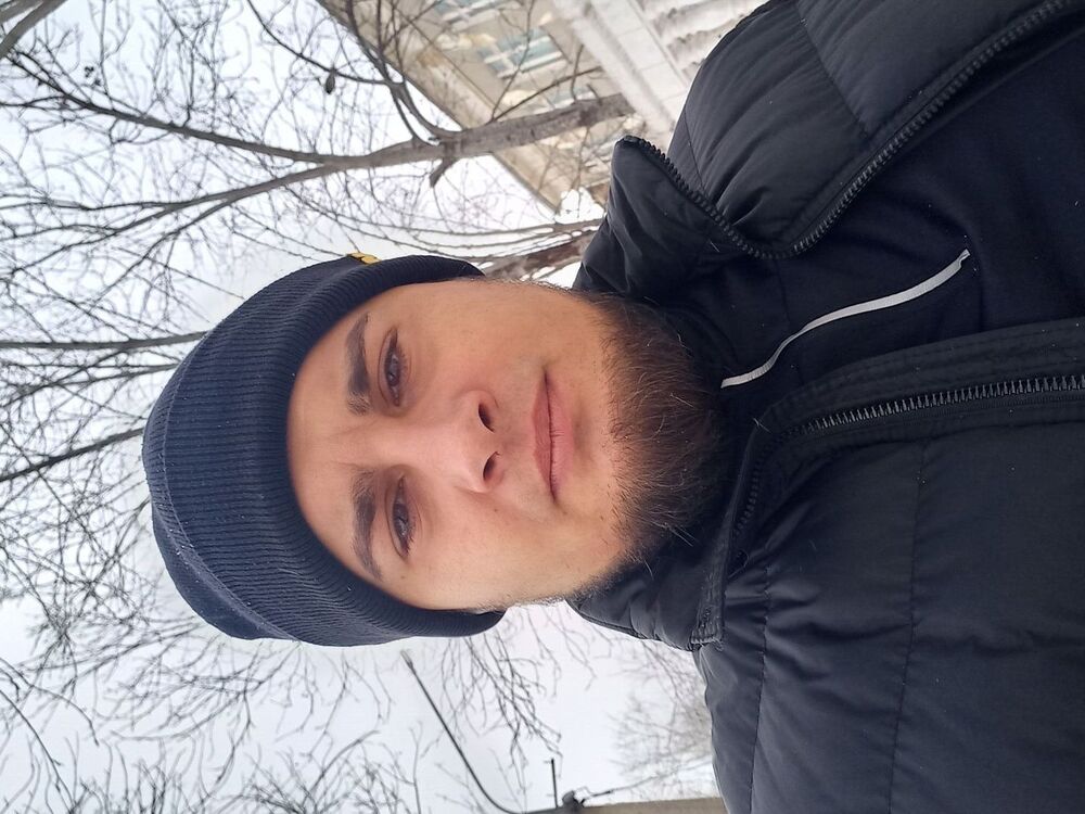  ,   Maxim, 29 ,   ,   , c 