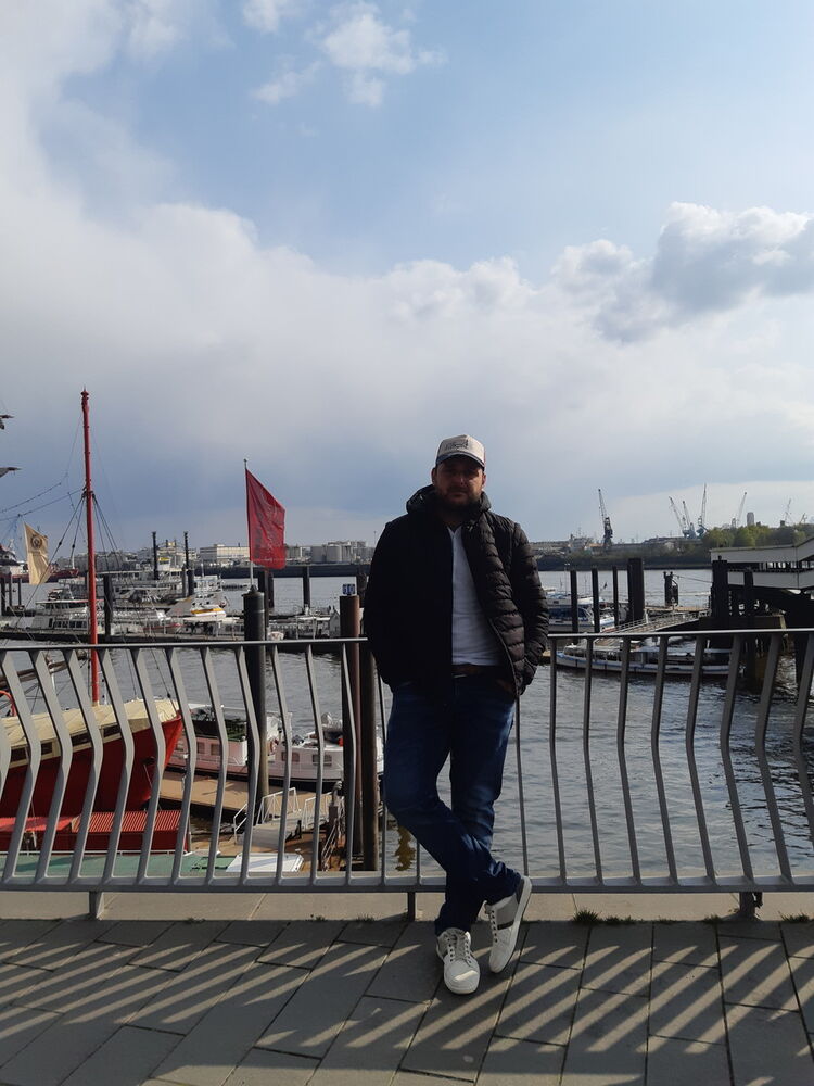  ,   Levan, 33 ,   ,   , c 