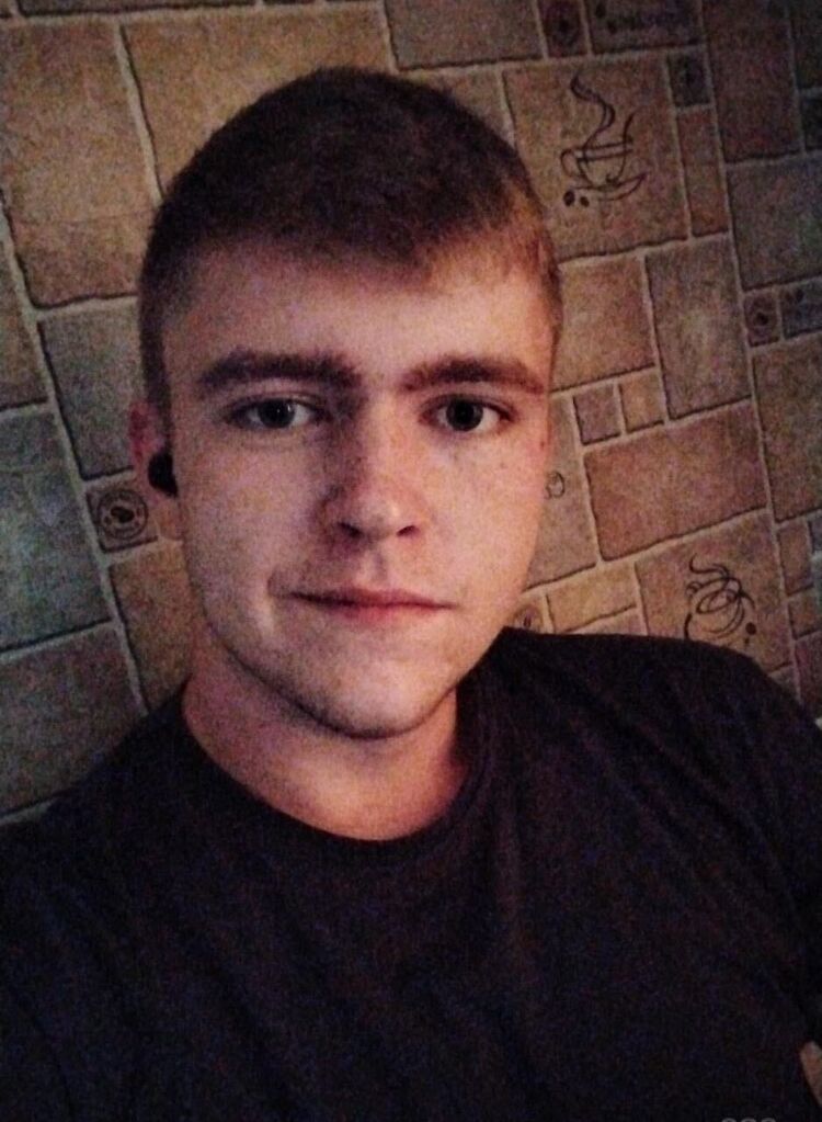  42327337  , 23 ,    