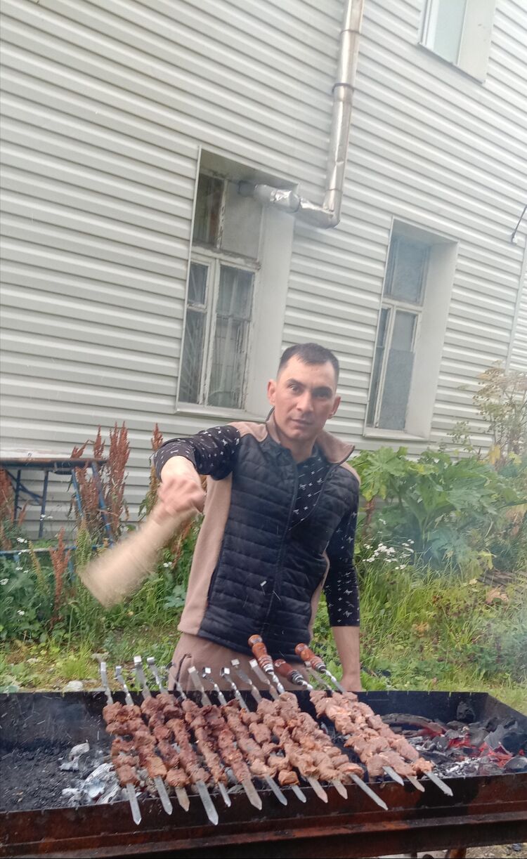  45547637  Ruslan, 31 ,    