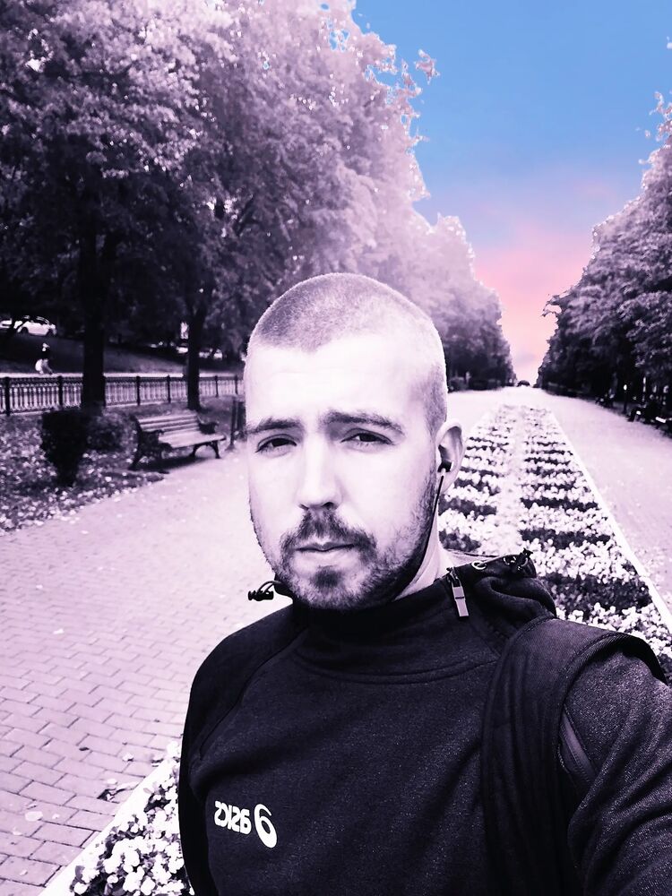  48650147  Borzhyn, 33 ,    