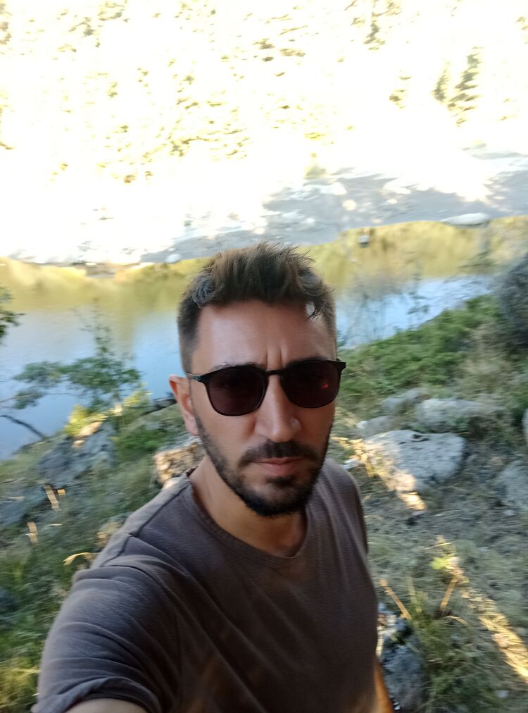 39374167  Refik, 31 ,    North Bergen