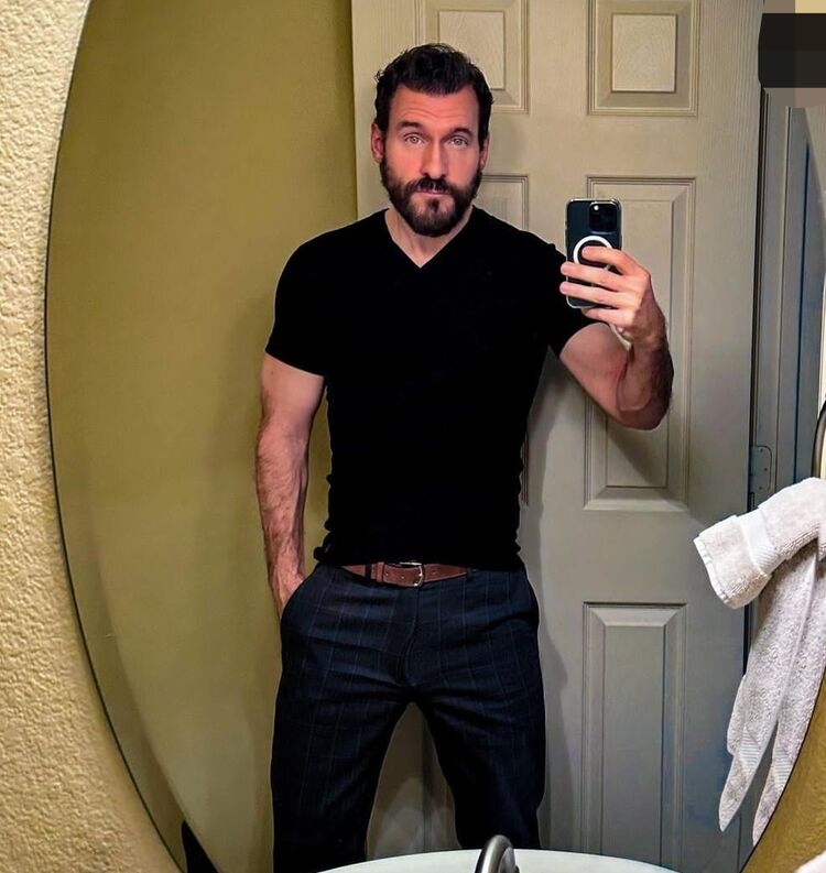  49495377  Mario Alvaro, 51 ,    Aberford