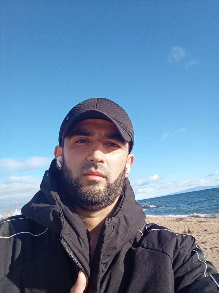  -,   , 32 ,   ,   