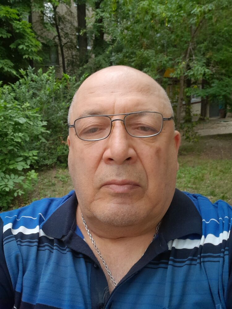  44268577  , 74 ,    