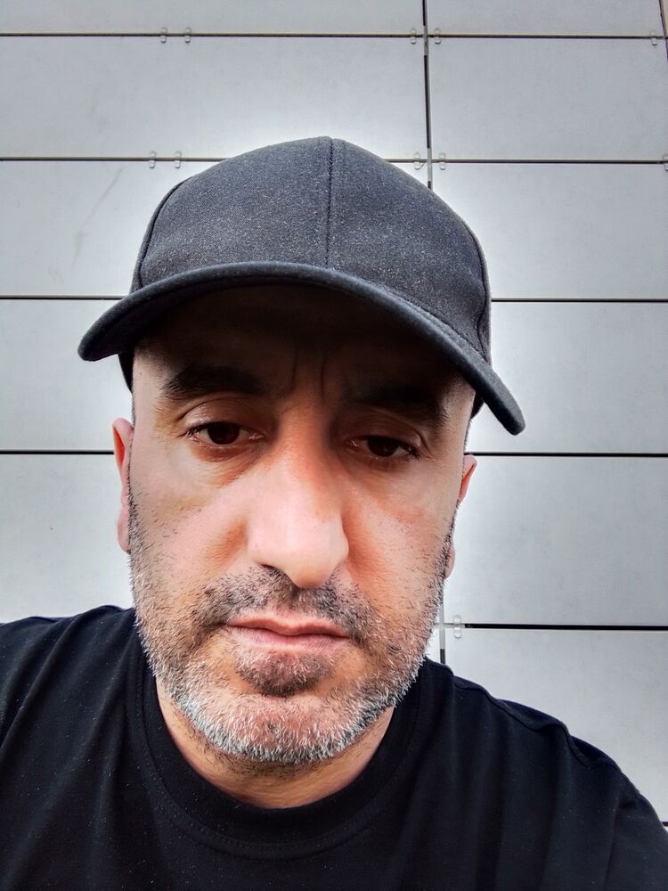  43841237  Ramin, 39 ,    -