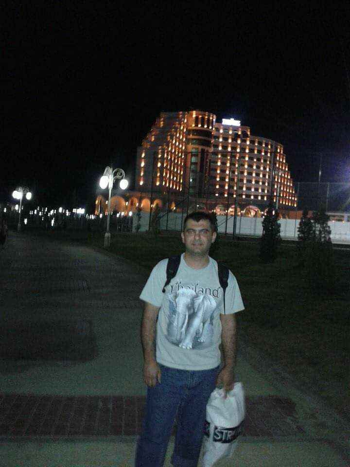  ,   Mehmet, 39 ,   ,   