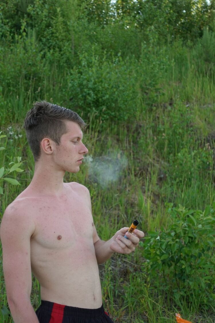 ���� 46954197 ����� ˸��, 23 ����, ���� ���������� � �����-����������