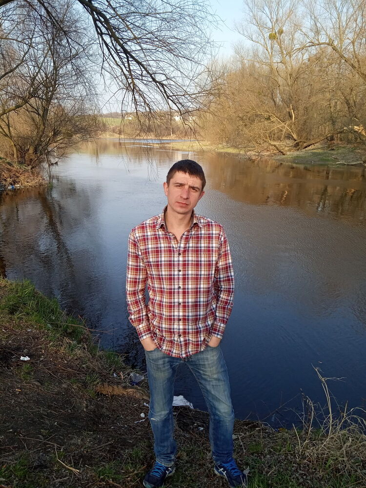  15696657  Igor, 38 ,    