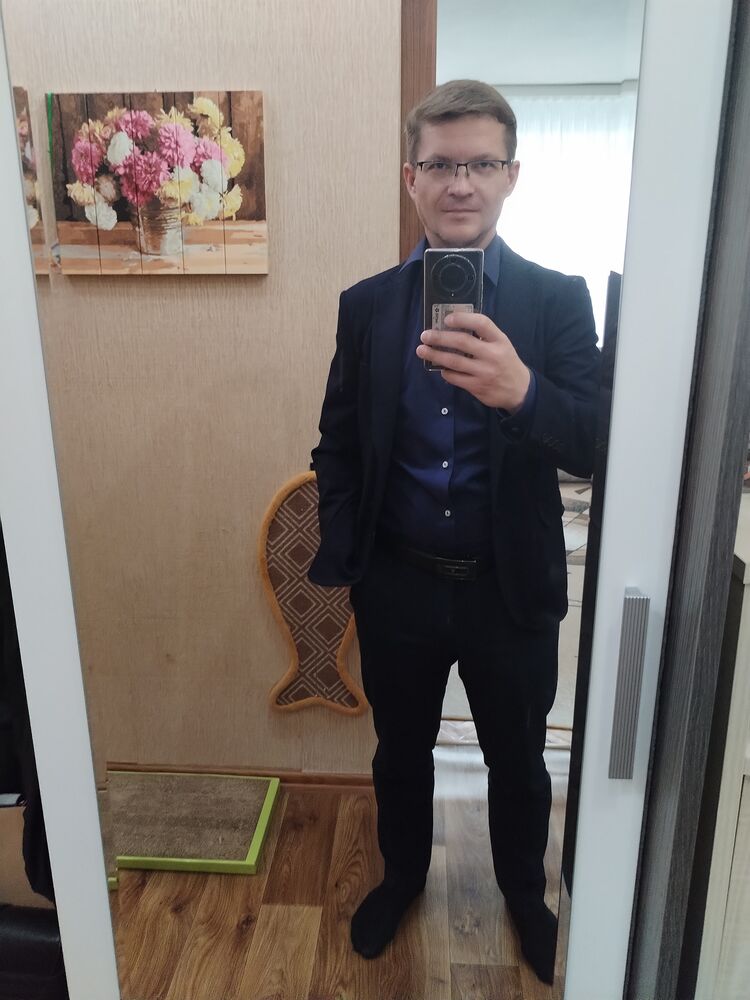  ,   Nikolai, 41 ,     , c 