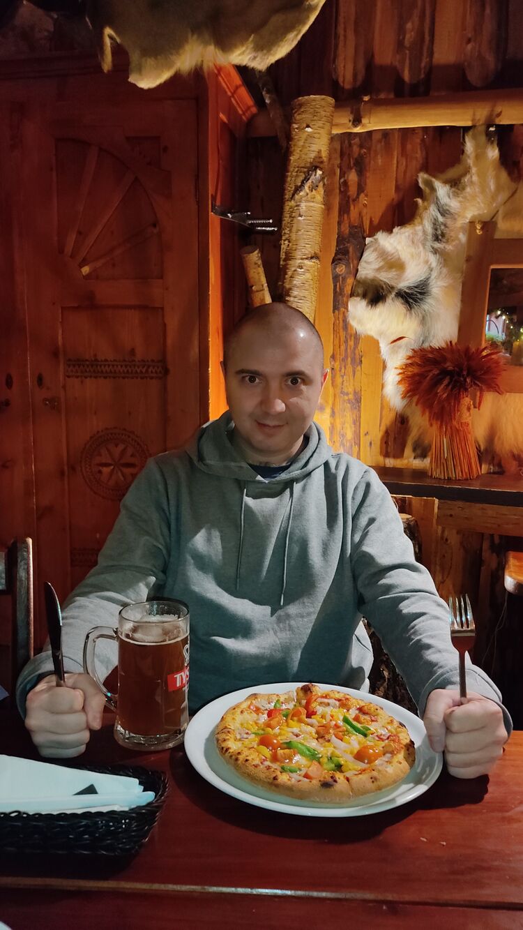  29362277  Igor, 40 ,    Warszawa