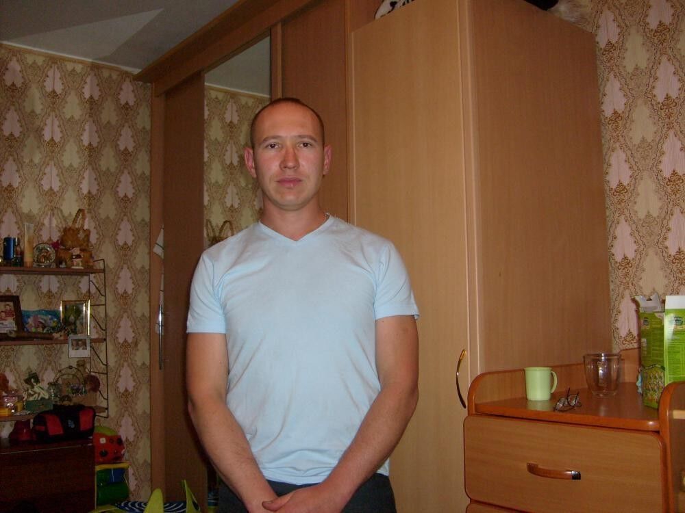  8770617  , 44 ,    -