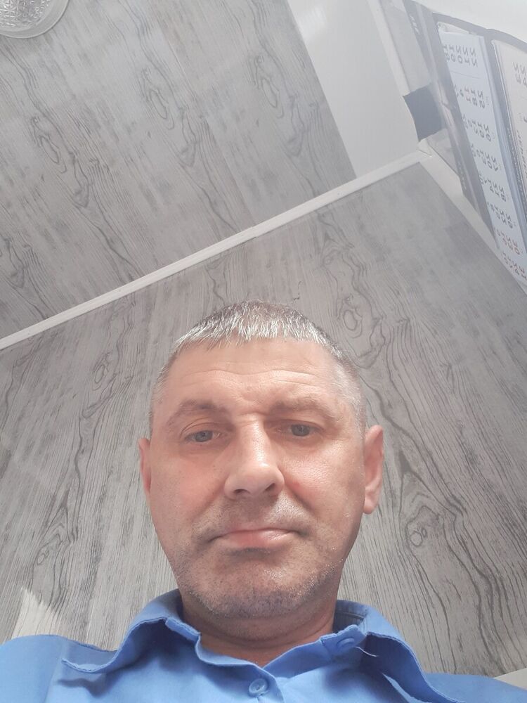  20748277  , 52 ,    
