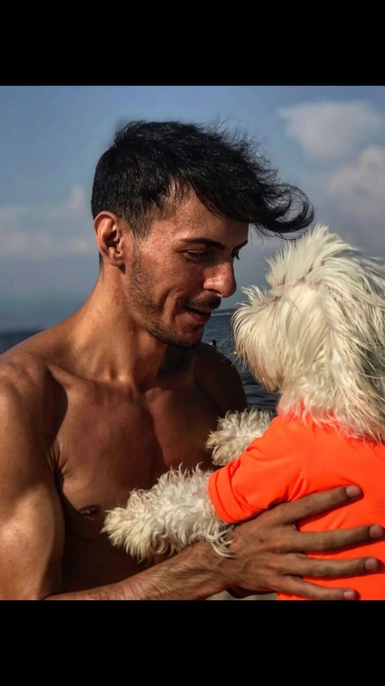  ,   Aykut, 31 ,   ,   