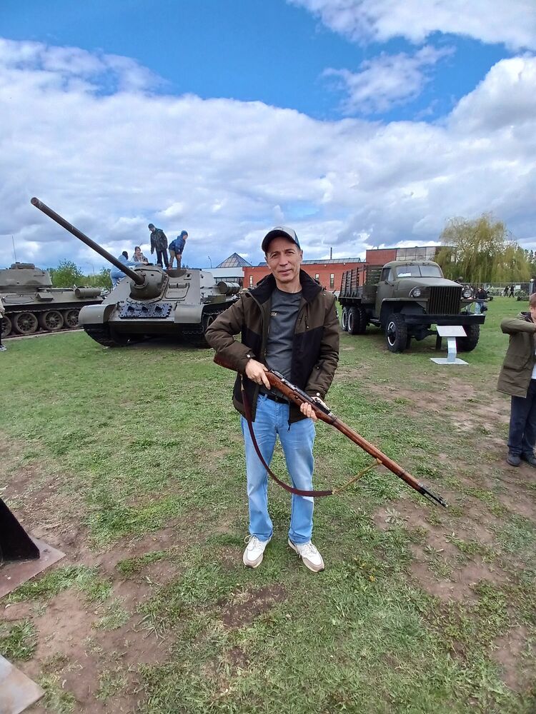  ,   , 52 ,   ,   