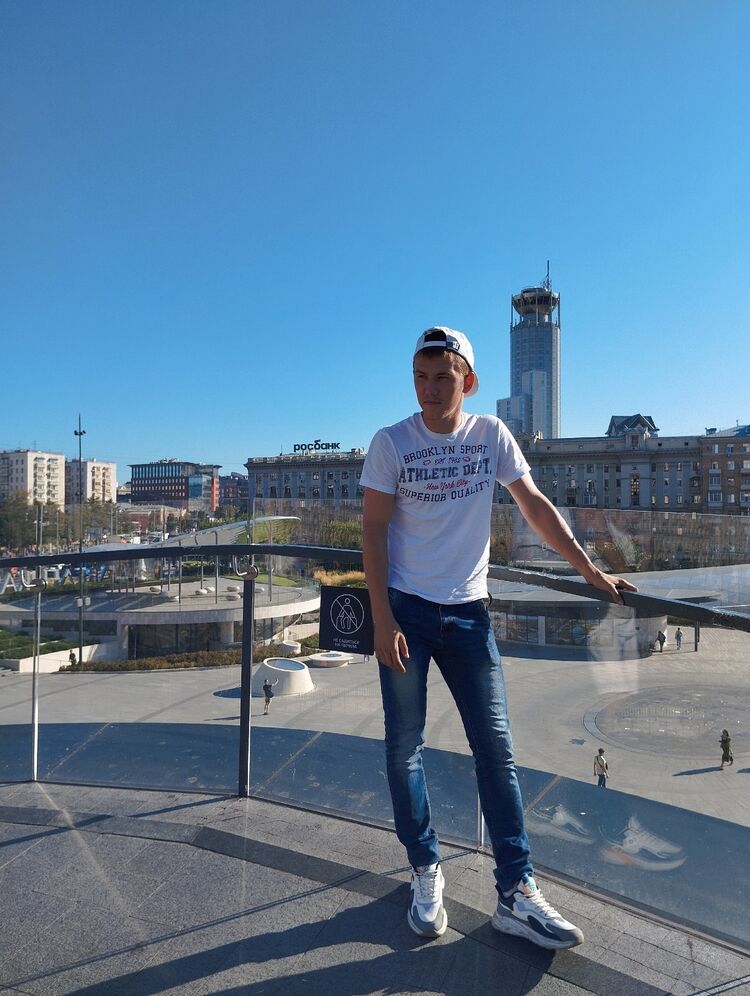  42454517  Vitaliy, 30 ,    