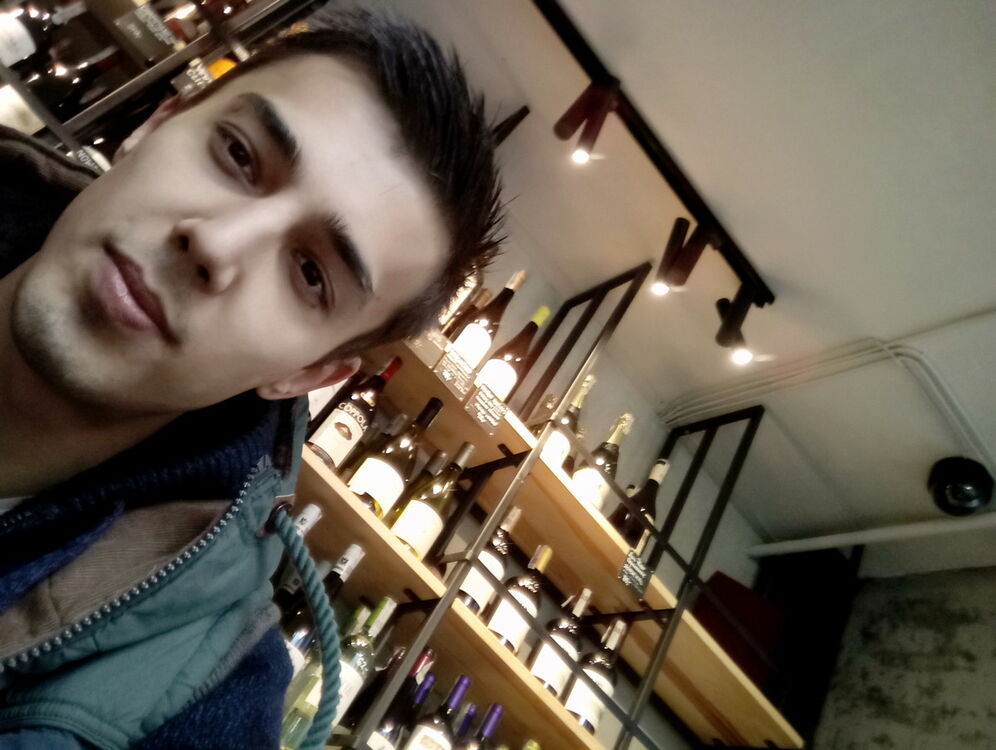  16490307  Lexa, 29 ,     