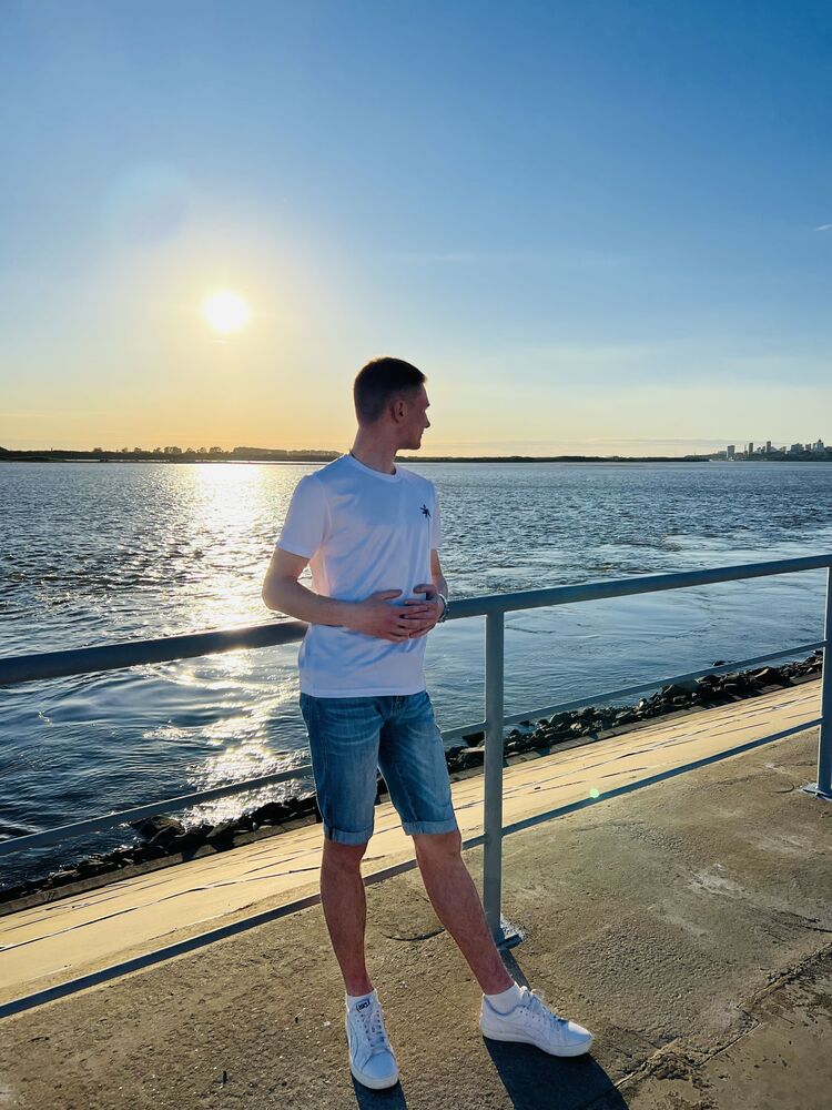  ,   Andrey, 20 ,   ,   