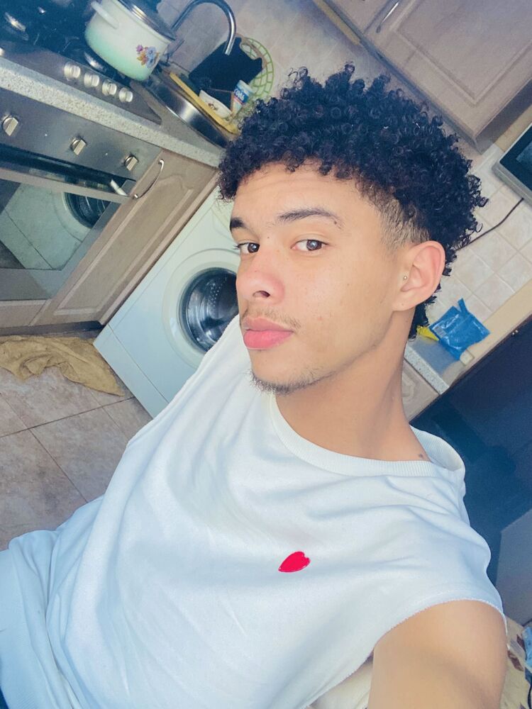 ���� 42160237 ����� Ronal, 22 ����, ���� ���������� � ������