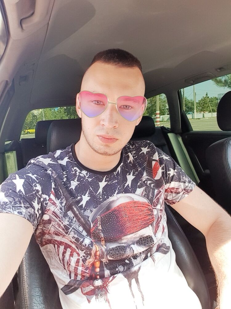  13117637  Dima, 28 ,    