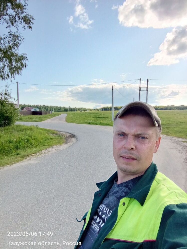  35151307  Pawel, 39 ,    