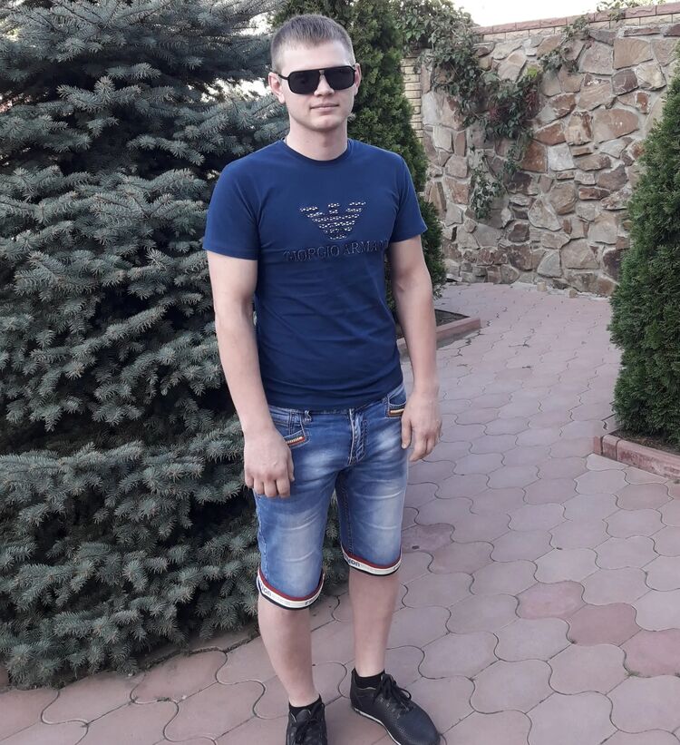  46852527  , 35 ,    