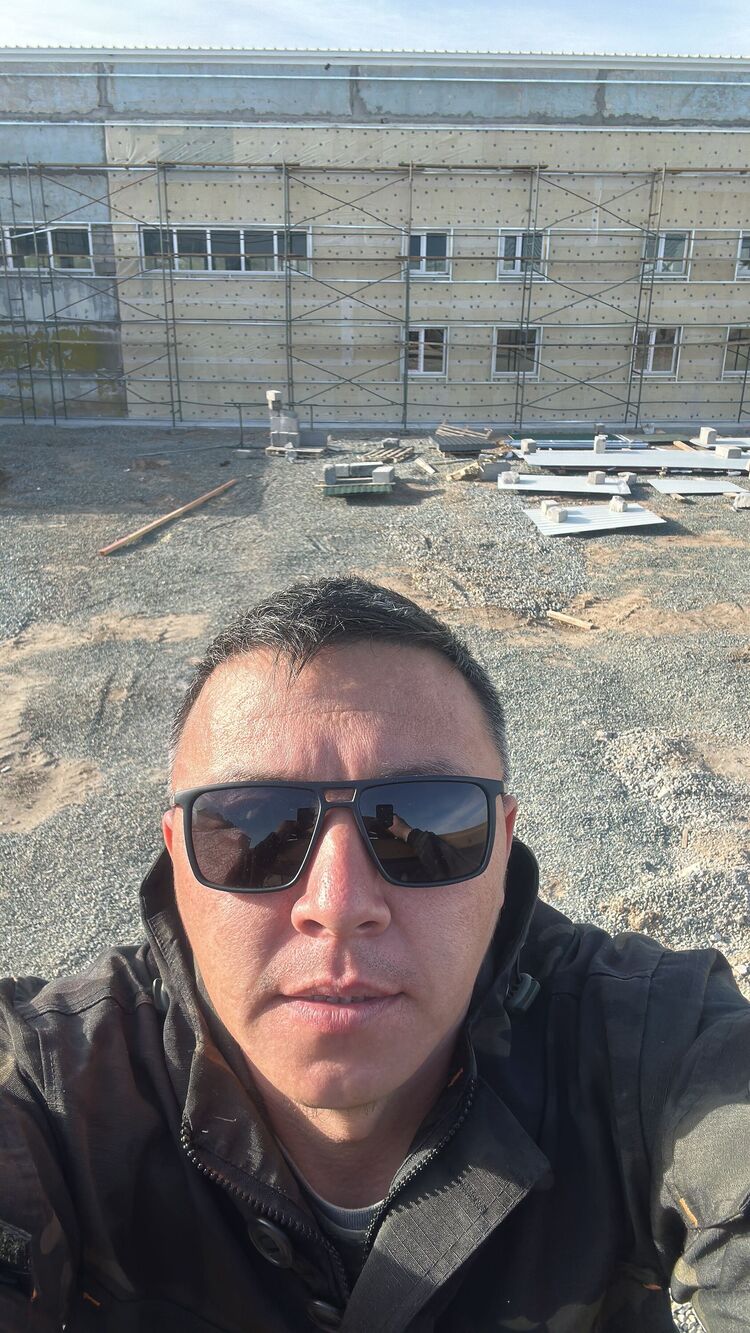  47478877  , 37 ,    