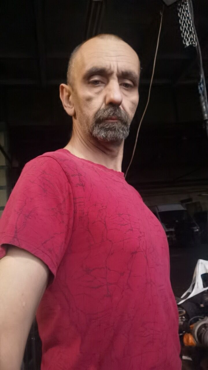  46853127  , 45 ,    