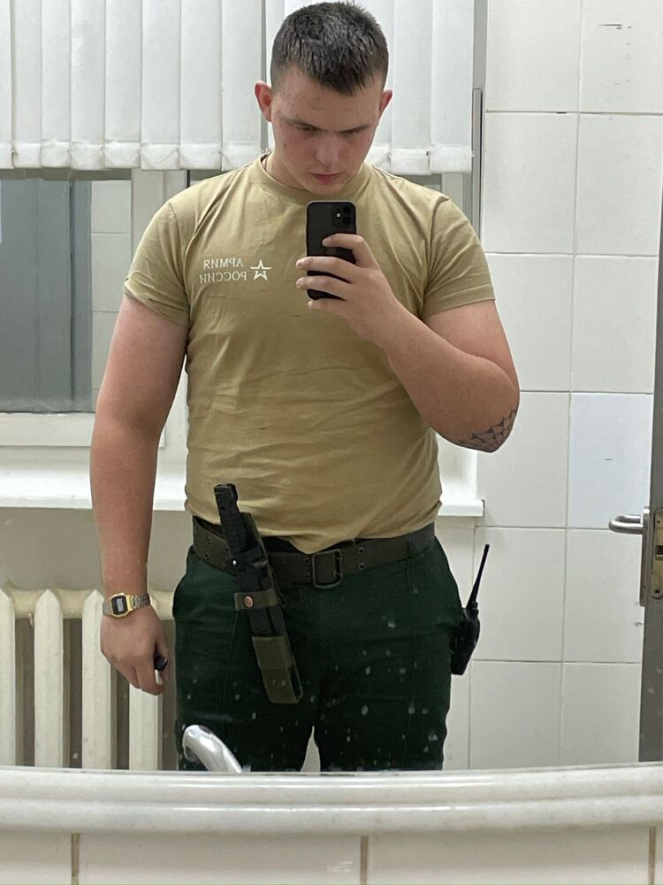  42641797  , 22 ,    