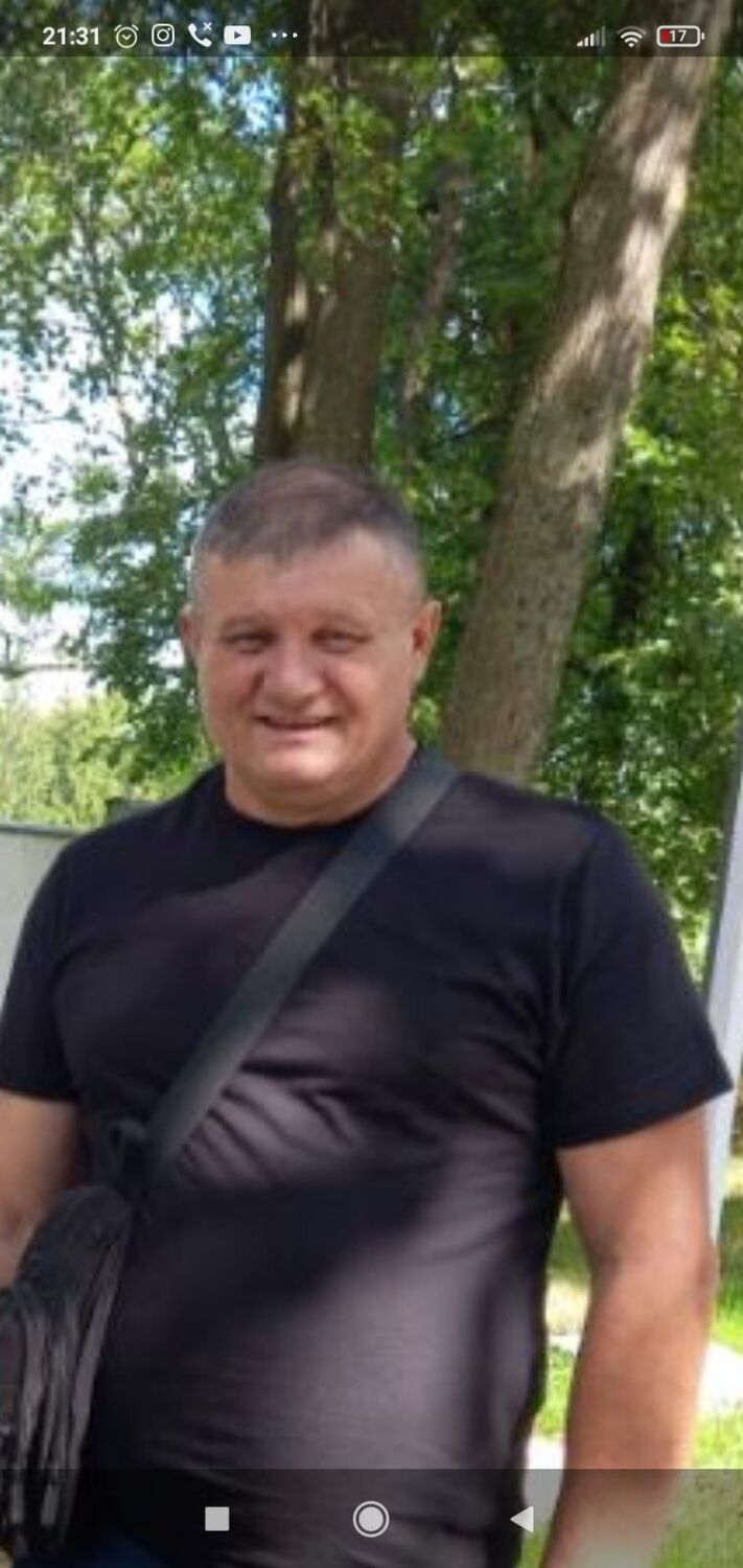  38129997  Oleg, 54 ,    